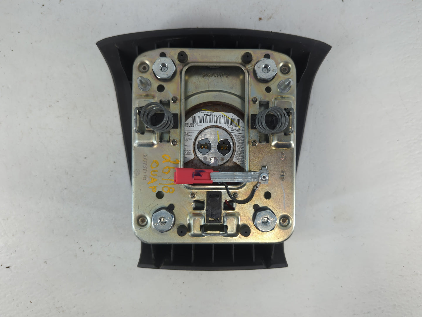 2005 Chevrolet Cobalt Air Bag Driver Left Steering Wheel Mounted P/N:BAM-PT1-1104 30373122B Fits OEM Used Auto Parts - Oemusedautoparts1.com