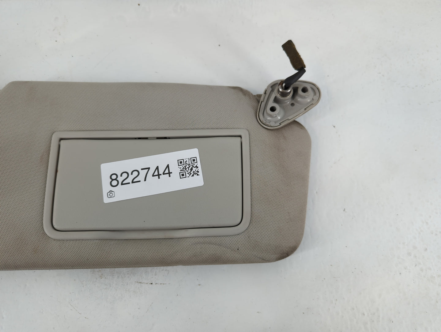 2010-2014 Subaru Legacy Sun Visor Shade Replacement Passenger Right Mirror Fits Fits 2010 2011 2012 2013 2014 OEM Used Auto Parts - Oemusedautoparts1.com