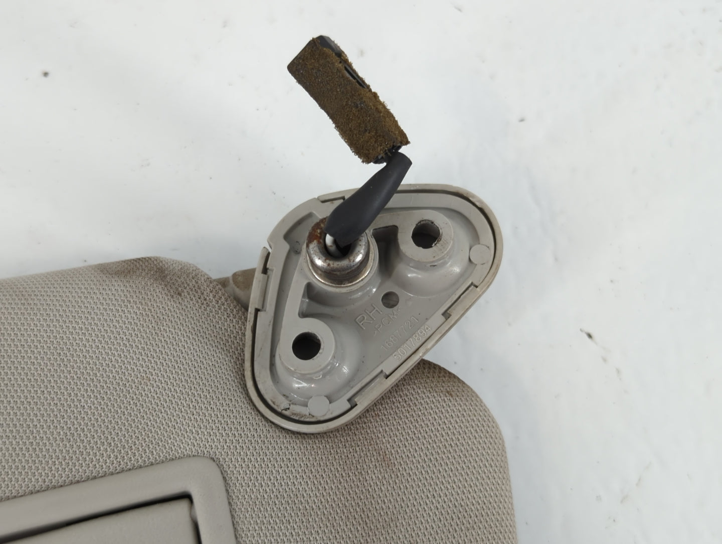 2010-2014 Subaru Legacy Sun Visor Shade Replacement Passenger Right Mirror Fits Fits 2010 2011 2012 2013 2014 OEM Used Auto Parts - Oemusedautoparts1.com