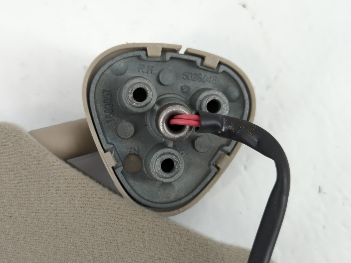 2011-2014 Toyota Sienna Sun Visor Shade Replacement Passenger Right Mirror Fits Fits 2011 2012 2013 2014 OEM Used Auto Parts - Oemusedautoparts1.com