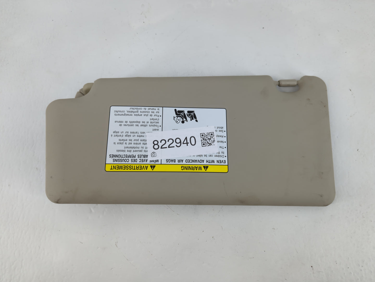 2008-2010 Nissan Rogue Sun Visor Shade Replacement Passenger Right Mirror Fits Fits 2008 2009 2010 OEM Used Auto Parts - Oemusedautoparts1.com