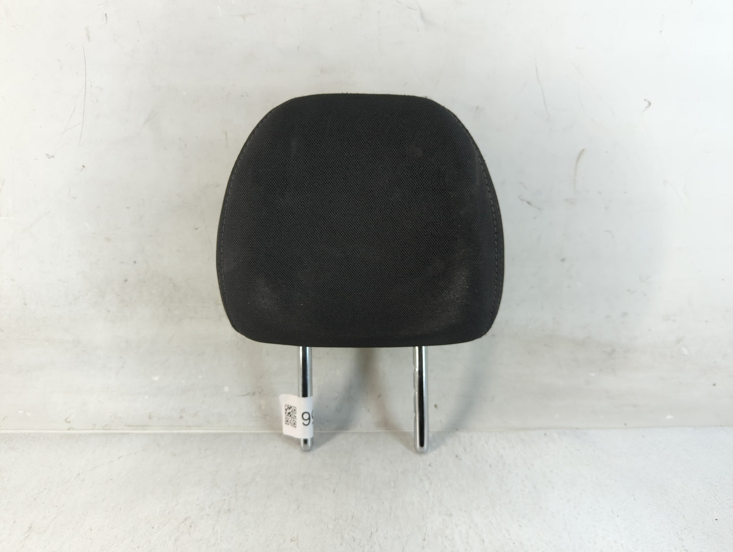 2017-2018 Nissan Rogue Headrest Head Rest Front Driver Passenger Seat Fits Fits 2017 2018 OEM Used Auto Parts - Oemusedautoparts1.com