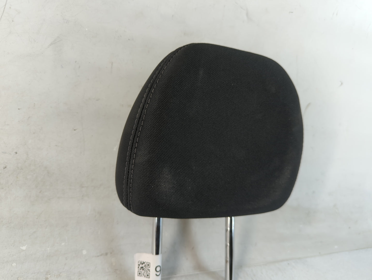 2017-2018 Nissan Rogue Headrest Head Rest Front Driver Passenger Seat Fits Fits 2017 2018 OEM Used Auto Parts - Oemusedautoparts1.com