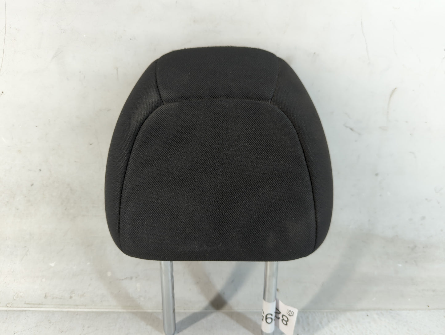 2017-2018 Nissan Rogue Headrest Head Rest Front Driver Passenger Seat Fits Fits 2017 2018 OEM Used Auto Parts - Oemusedautoparts1.com
