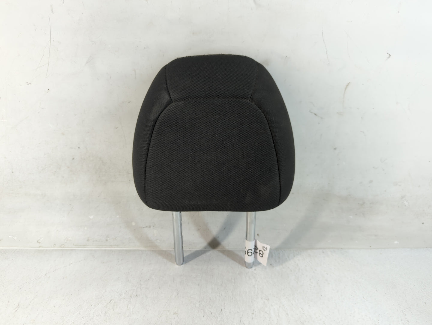 2017-2018 Nissan Rogue Headrest Head Rest Front Driver Passenger Seat Fits Fits 2017 2018 OEM Used Auto Parts - Oemusedautoparts1.com