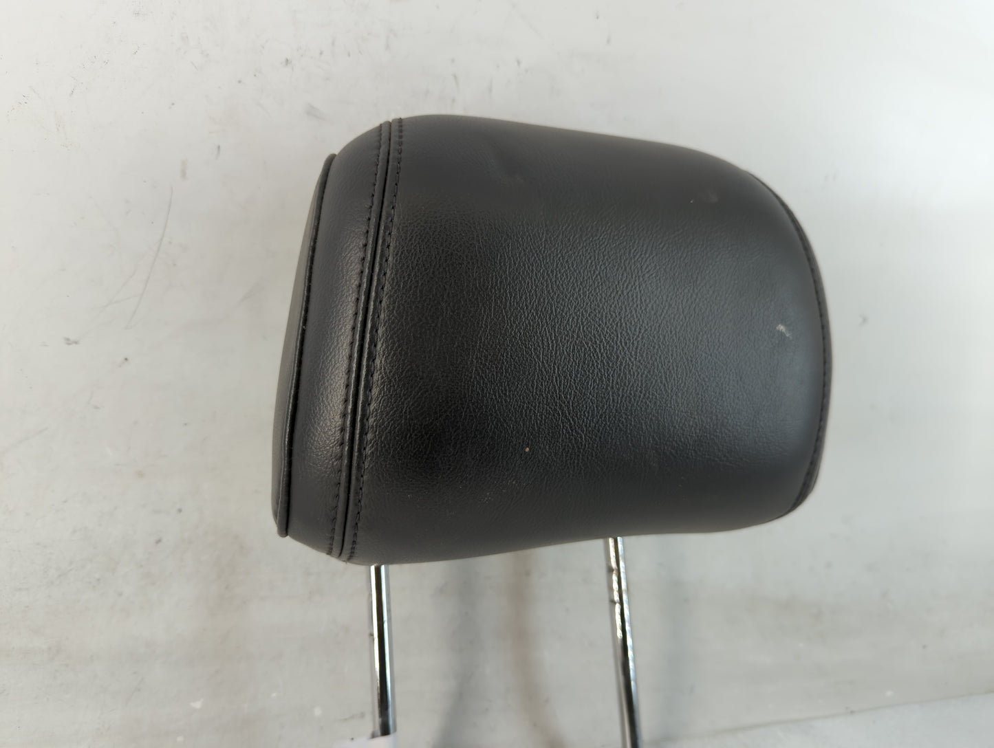 2011 Ford Explorer Headrest Head Rest Front Driver Passenger Seat Fits Fits 1998 1999 2000 OEM Used Auto Parts - Oemusedautoparts1.com