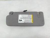 2018-2019 Chevrolet Equinox Sun Visor Shade Replacement Passenger Right Mirror Fits Fits 2018 2019 OEM Used Auto Parts - Oemusedautoparts1.com