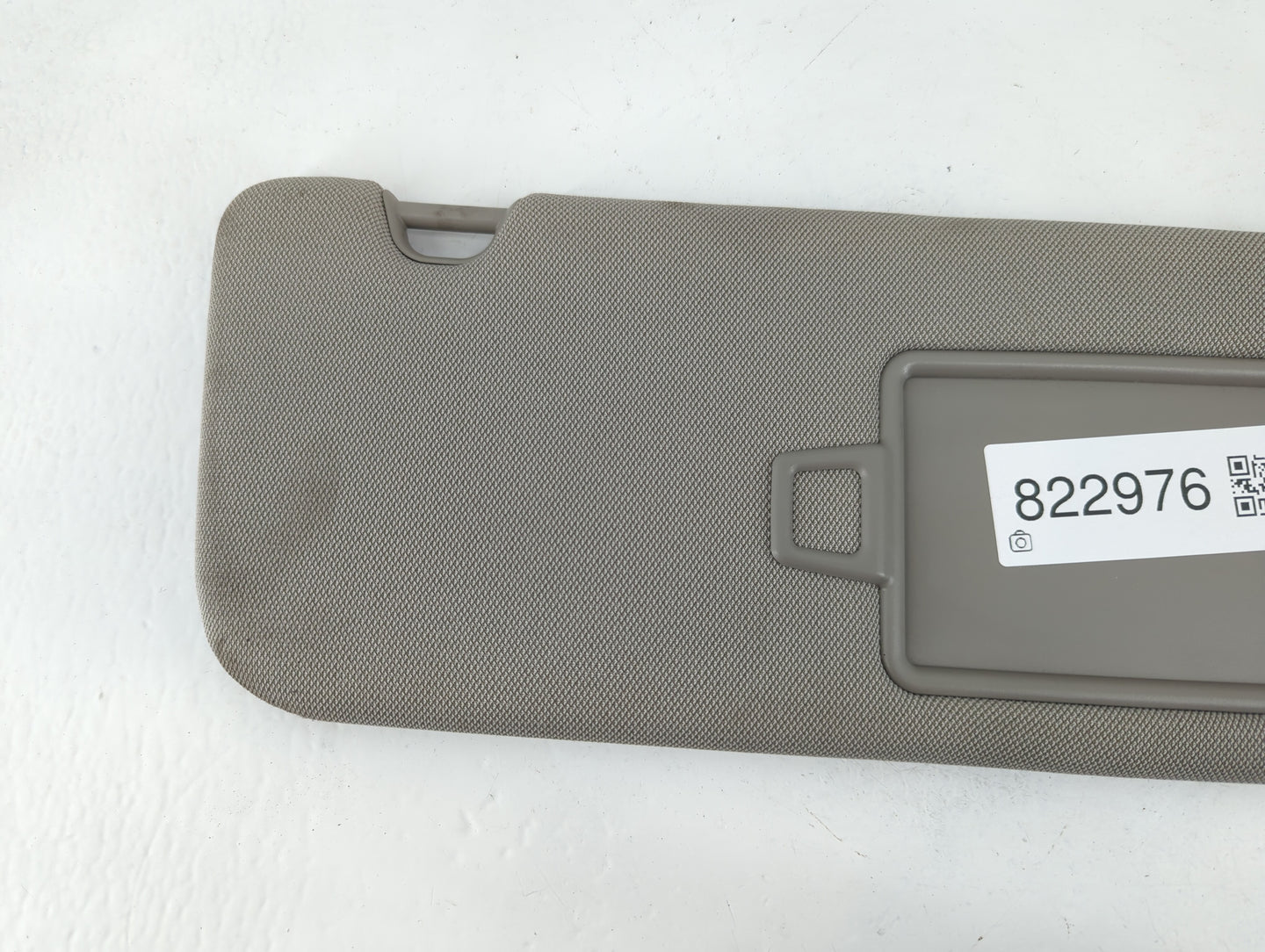 2015-2020 Kia Sedona Sun Visor Shade Replacement Passenger Right Mirror Fits Fits 2015 2016 2017 2018 2019 2020 OEM Used Auto Parts - Oemusedautoparts1.com