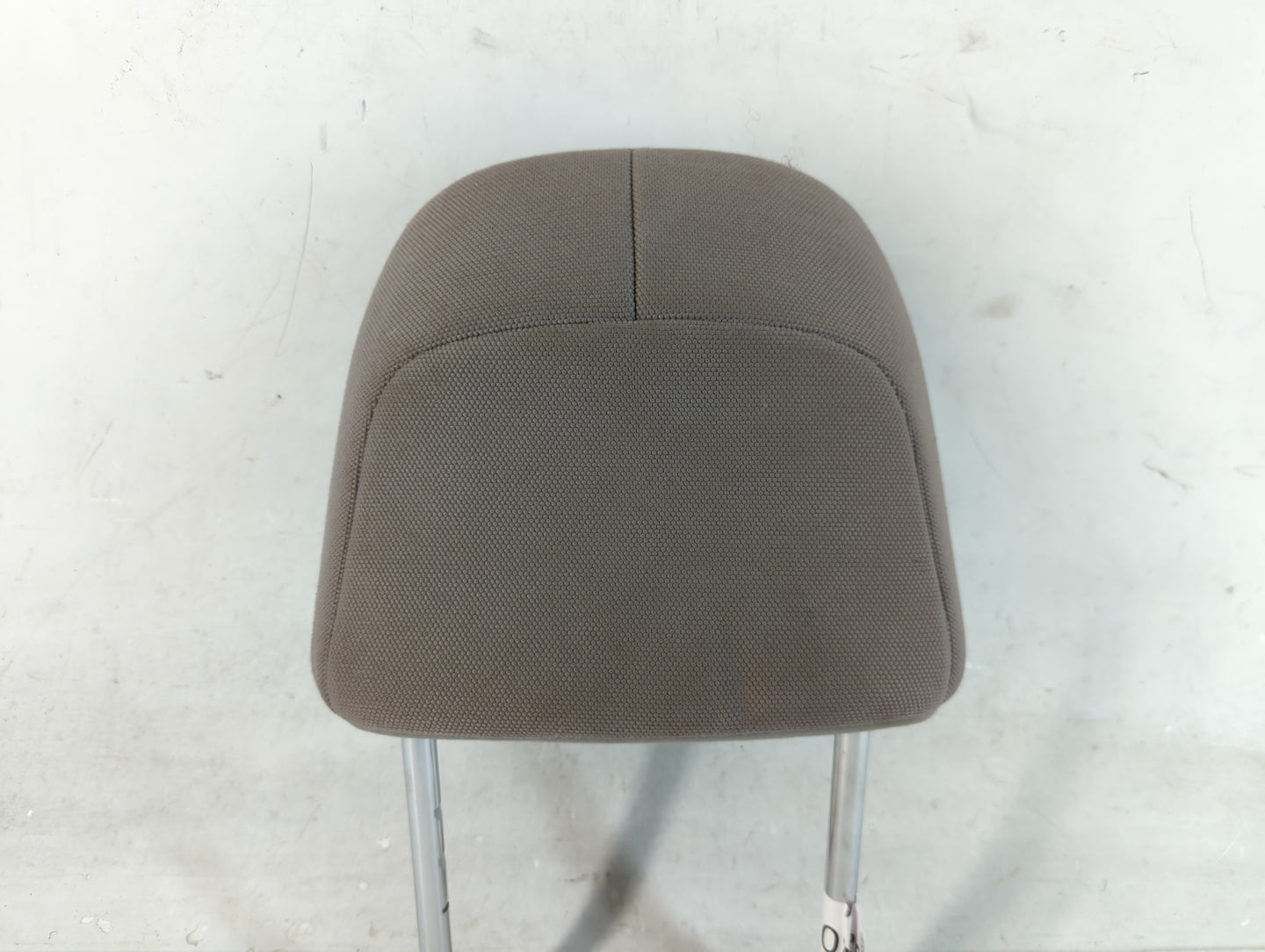 2006-2008 Toyota Rav4 Headrest Head Rest Front Driver Passenger Seat Fits Fits 2006 2007 2008 OEM Used Auto Parts - Oemusedautoparts1.com