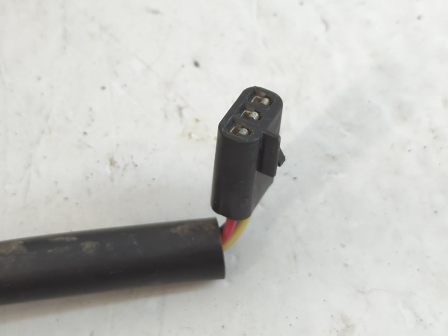 1999-2004 Ford Mustang Side Mirror Replacement Driver Left View Door Mirror Fits Fits 1999 2000 2001 2002 2003 2004 OEM Used Auto Parts - Oemusedautoparts1.com