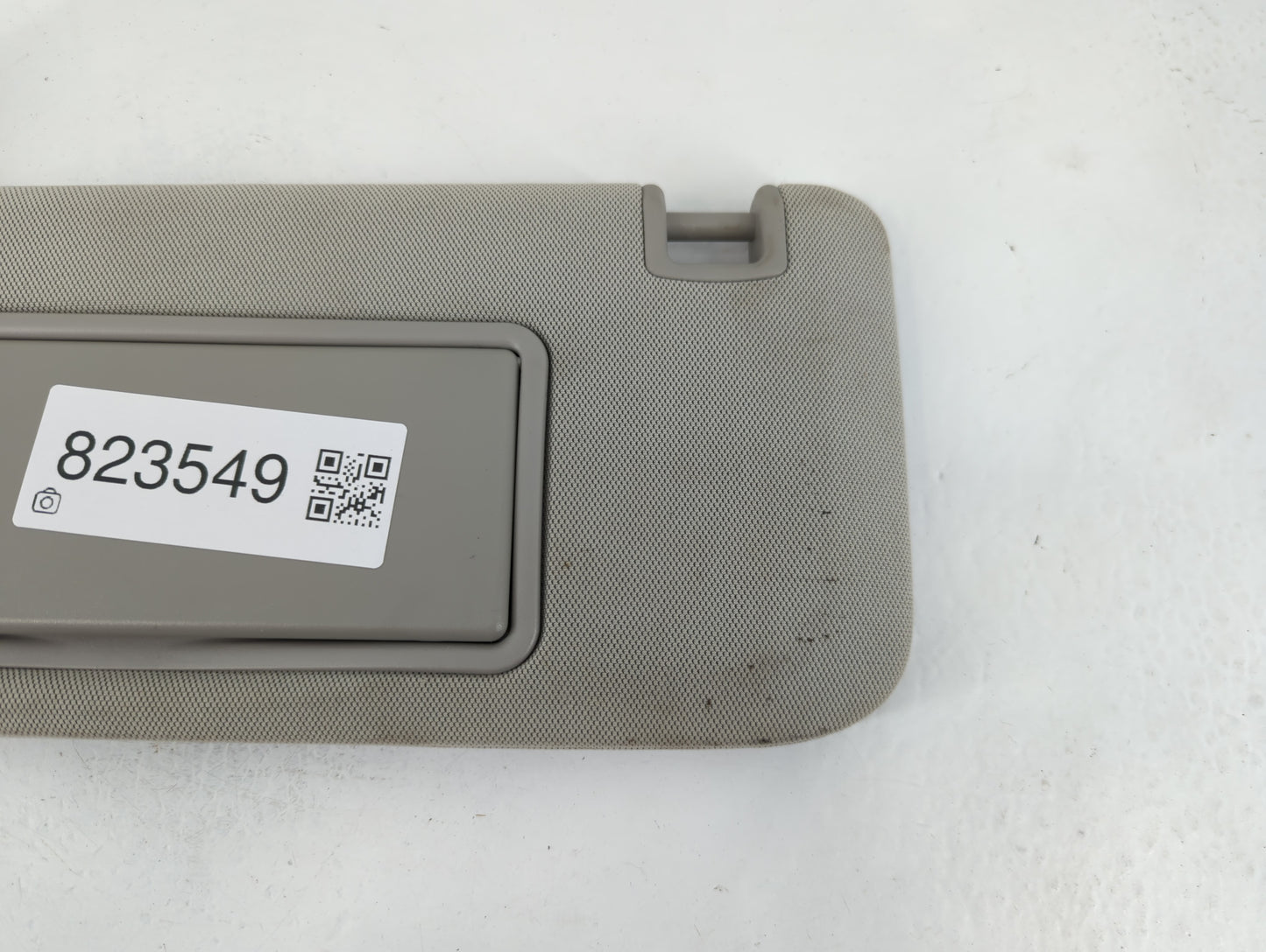 2016 Buick Lacrosse Sun Visor Shade Replacement Driver Left Mirror Fits OEM Used Auto Parts - Oemusedautoparts1.com