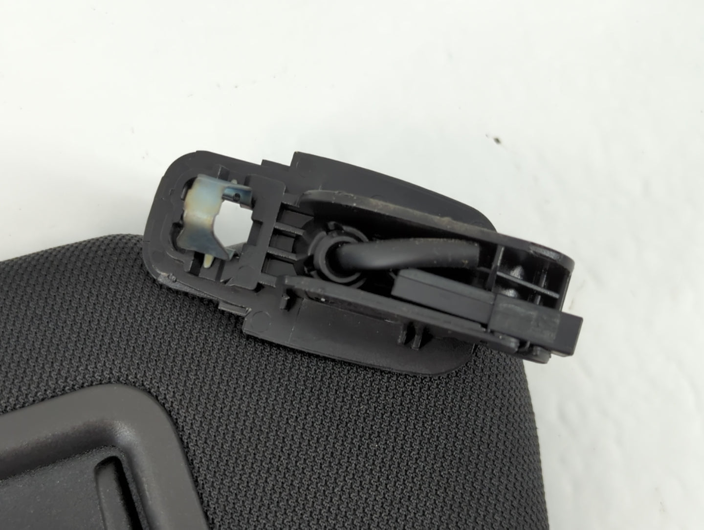 2016-2018 Audi A6 Sun Visor Shade Replacement Passenger Right Mirror Fits Fits 2016 2017 2018 OEM Used Auto Parts - Oemusedautoparts1.com