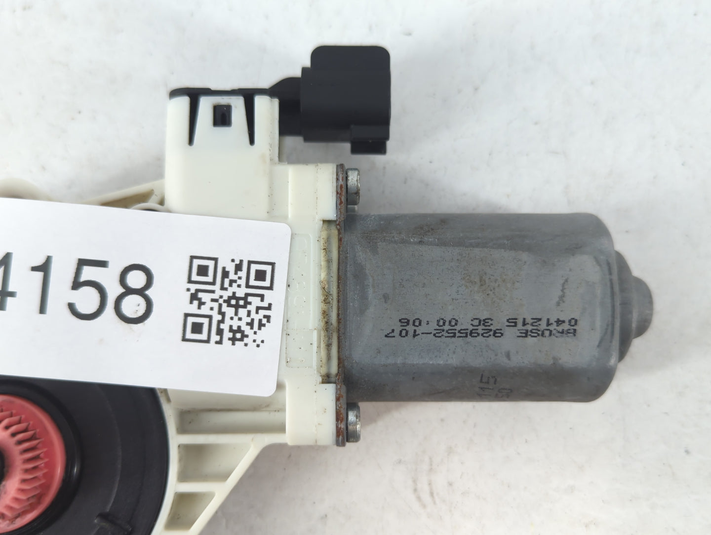 2015-2018 Ford Focus Driver Front Door Window Oem - Oemusedautoparts1.com