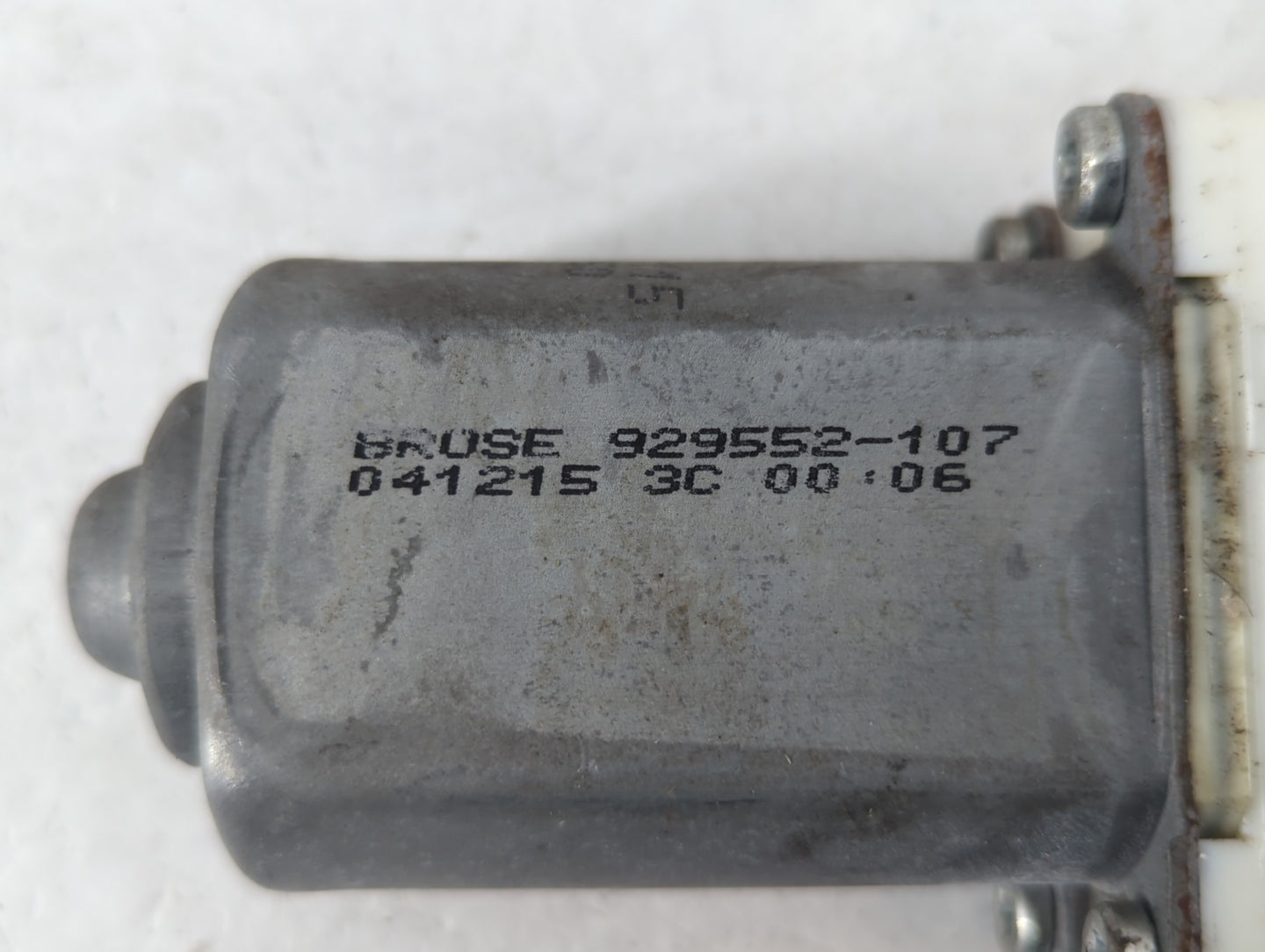 2015-2018 Ford Focus Driver Front Door Window Oem - Oemusedautoparts1.com