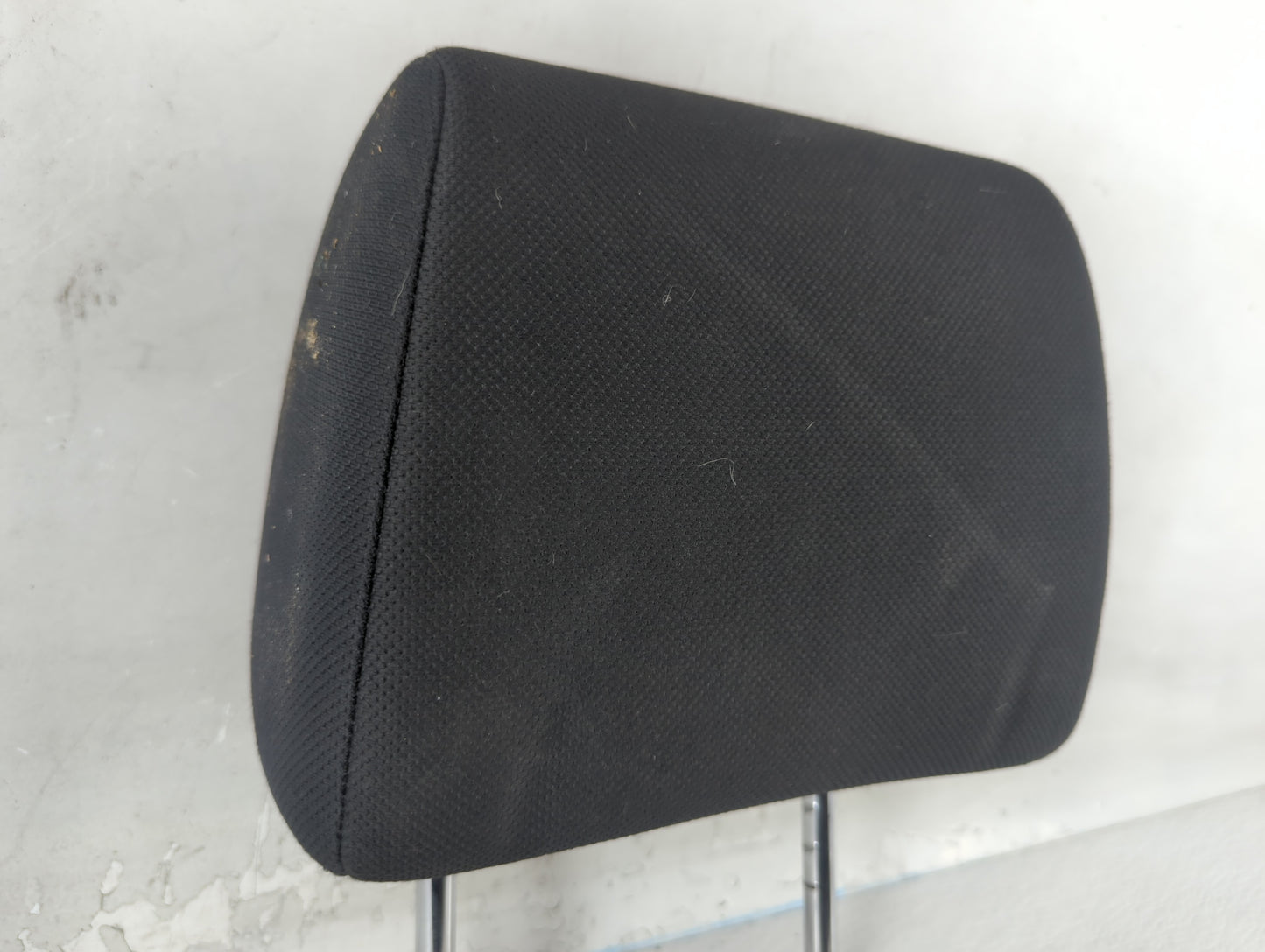 2011-2013 Nissan Rogue Headrest Head Rest Front Driver Passenger Seat Fits Fits 2011 2012 2013 OEM Used Auto Parts - Oemusedautoparts1.com