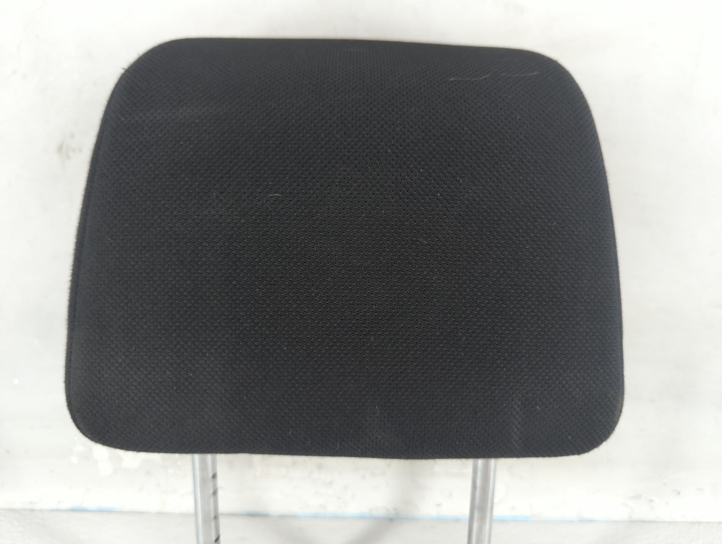2011-2013 Nissan Rogue Headrest Head Rest Front Driver Passenger Seat Fits Fits 2011 2012 2013 OEM Used Auto Parts - Oemusedautoparts1.com