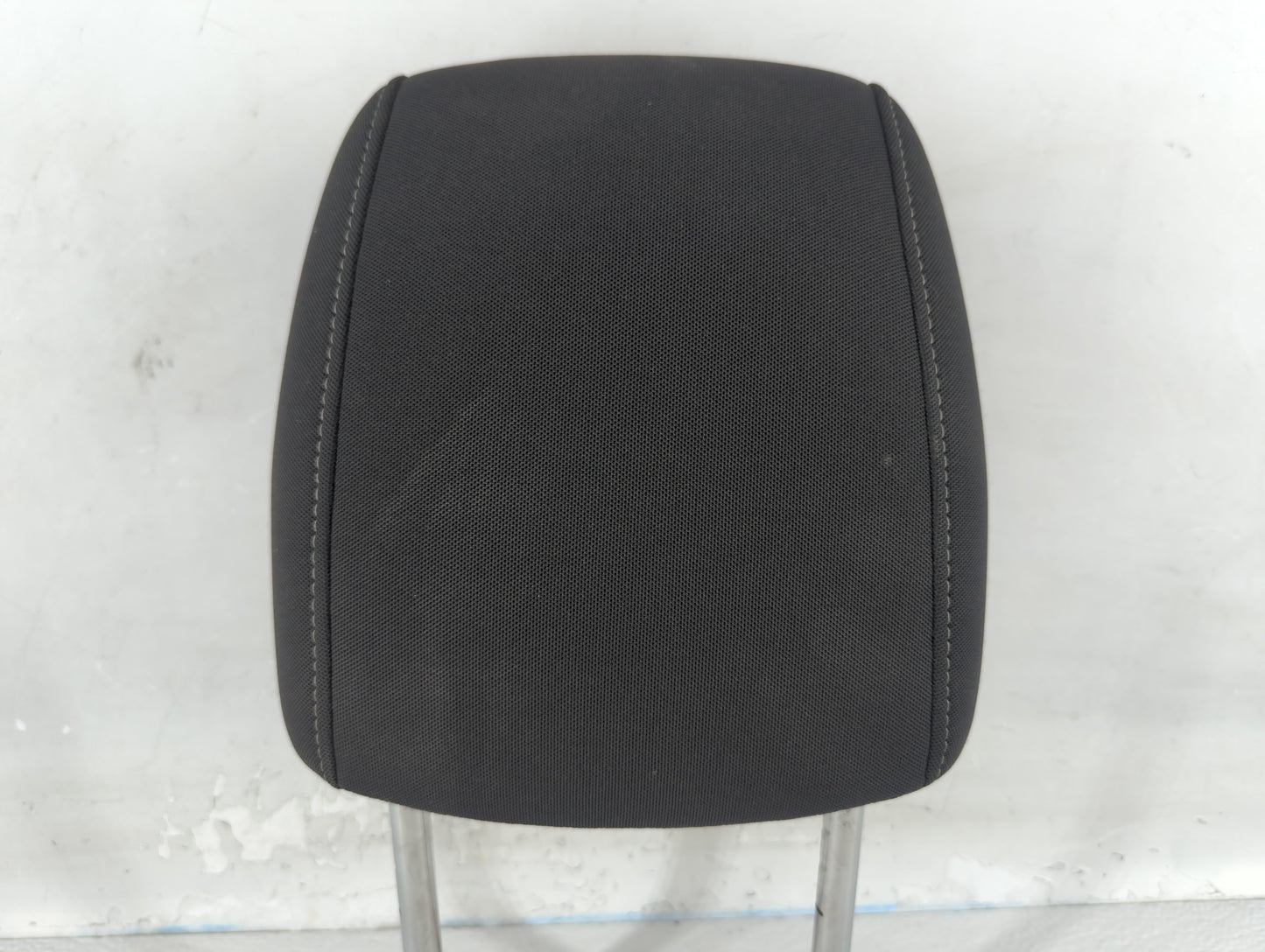 2013-2016 Chevrolet Sonic Headrest Head Rest Front Driver Passenger Seat Fits Fits 2013 2014 2015 2016 OEM Used Auto Parts - Oemusedautoparts1.com