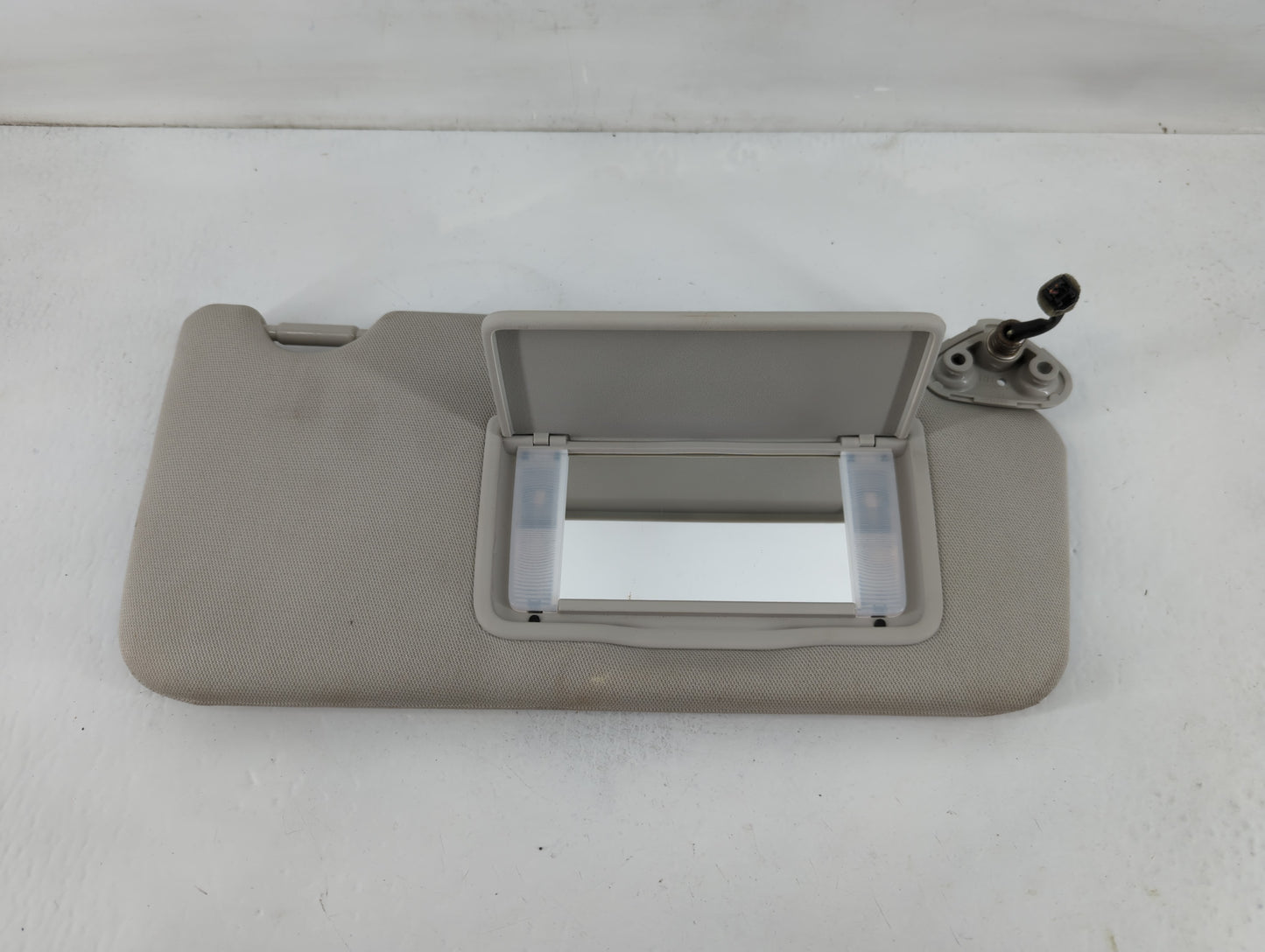 2010-2014 Subaru Legacy Sun Visor Shade Replacement Passenger Right Mirror Fits Fits 2010 2011 2012 2013 2014 OEM Used Auto Parts - Oemusedautoparts1.com