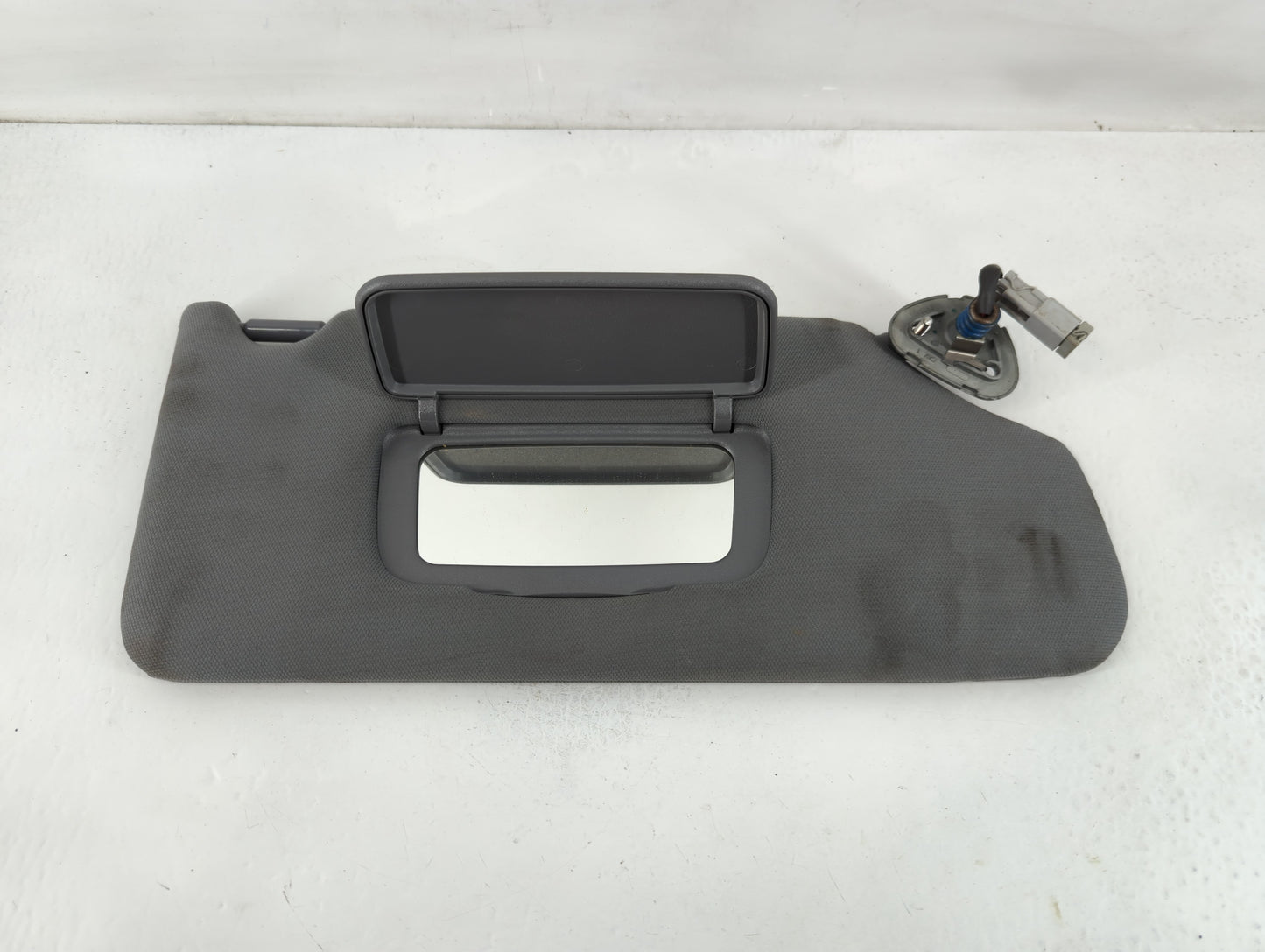 2004-2008 Acura Tl Sun Visor Shade Replacement Passenger Right Mirror Fits Fits 2004 2005 2006 2007 2008 OEM Used Auto Parts - Oemusedautoparts1.com
