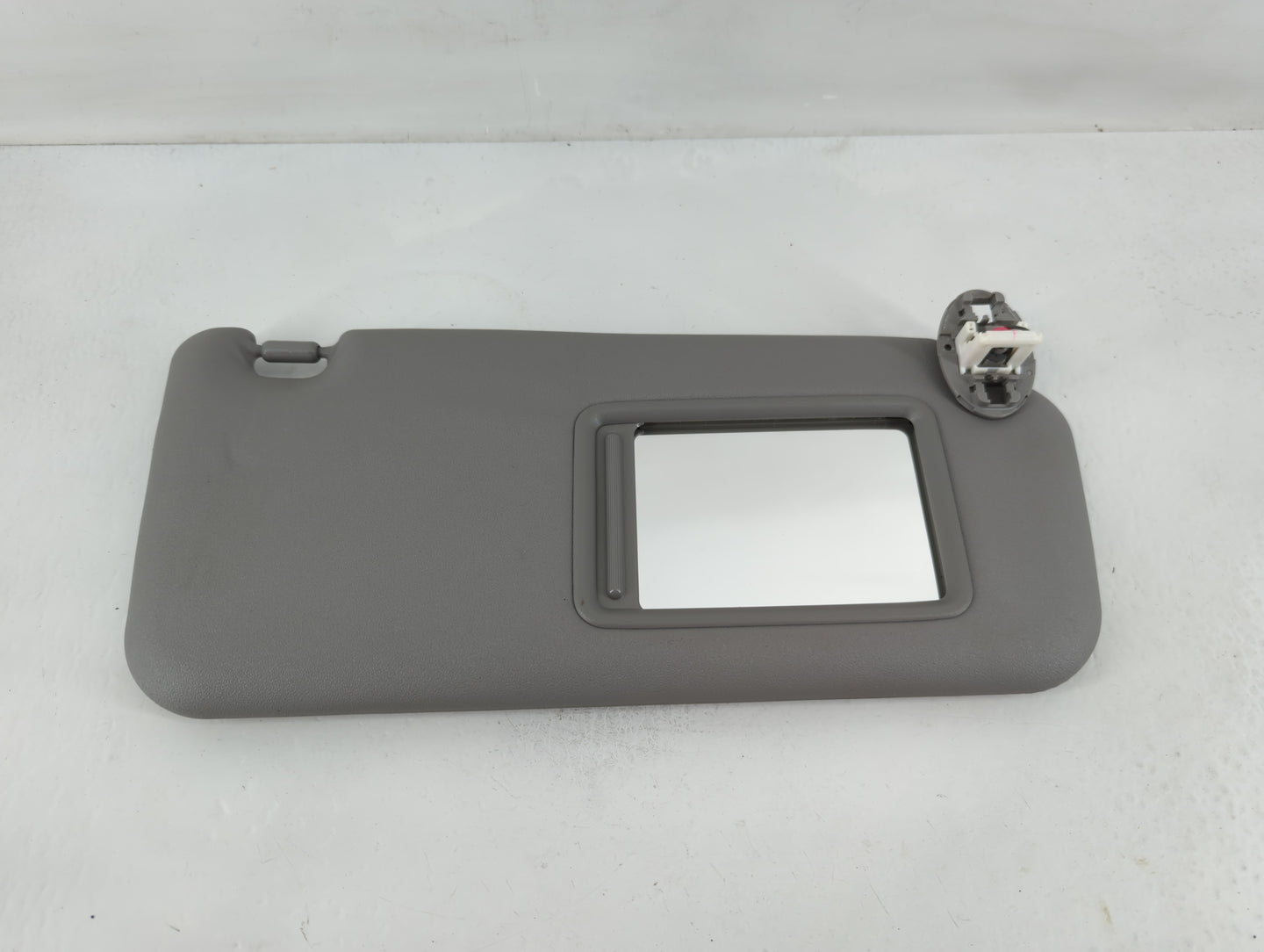 2006-2009 Toyota Rav4 Sun Visor Shade Replacement Passenger Right Mirror Fits Fits 2006 2007 2008 2009 OEM Used Auto Parts - Oemusedautoparts1.com