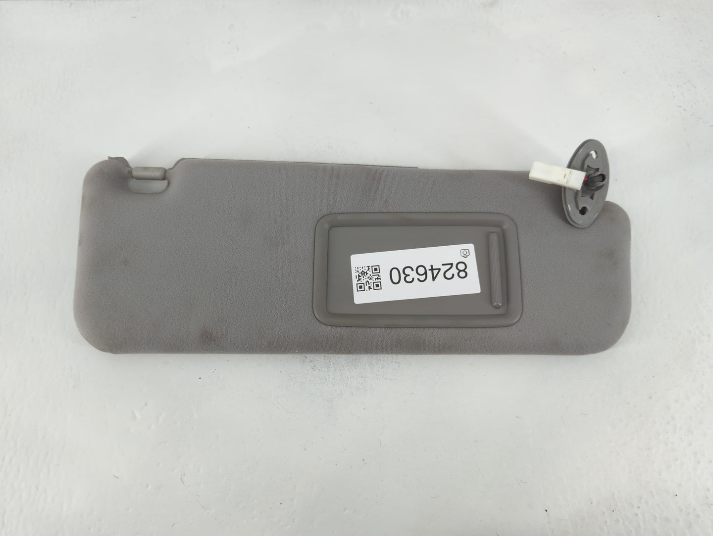 2006-2009 Toyota Prius Sun Visor Shade Replacement Passenger Right Mirror Fits Fits 2006 2007 2008 2009 OEM Used Auto Parts - Oemusedautoparts1.com