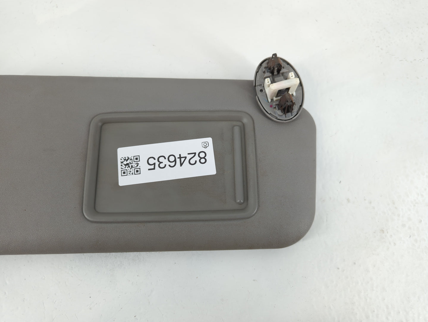2006-2009 Toyota Rav4 Sun Visor Shade Replacement Passenger Right Mirror Fits Fits 2006 2007 2008 2009 OEM Used Auto Parts - Oemusedautoparts1.com
