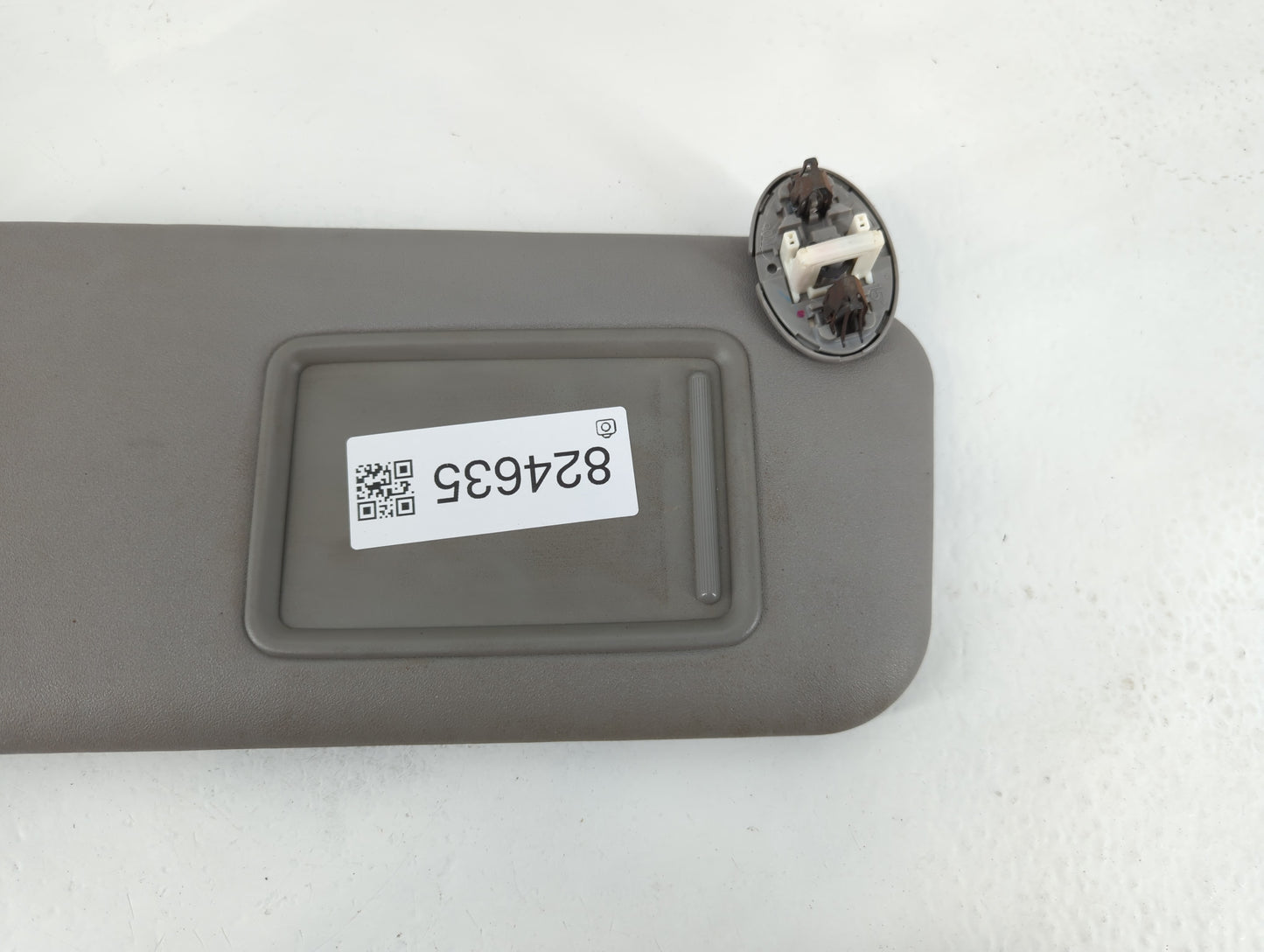 2006-2009 Toyota Rav4 Sun Visor Shade Replacement Passenger Right Mirror Fits Fits 2006 2007 2008 2009 OEM Used Auto Parts - Oemusedautoparts1.com