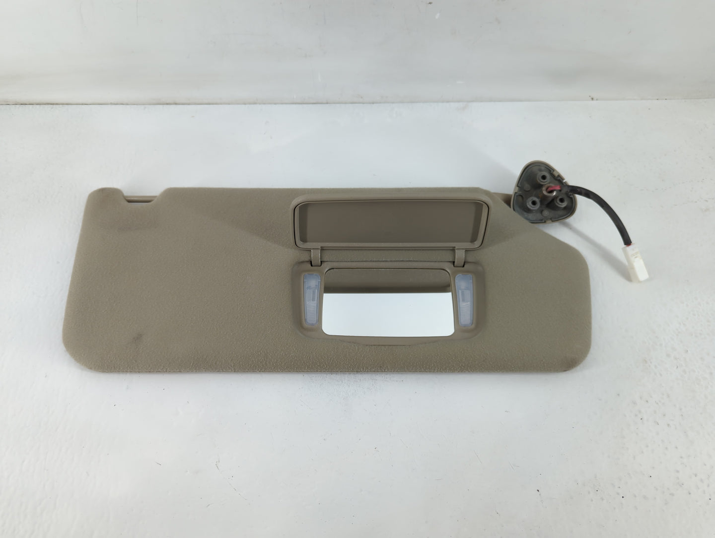 2011-2014 Toyota Sienna Sun Visor Shade Replacement Passenger Right Mirror Fits Fits 2011 2012 2013 2014 OEM Used Auto Parts - Oemusedautoparts1.com