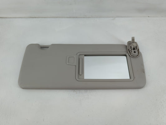 2022 Hyundai Tucson Sun Visor Shade Replacement Passenger Right Mirror Fits OEM Used Auto Parts - Oemusedautoparts1.com