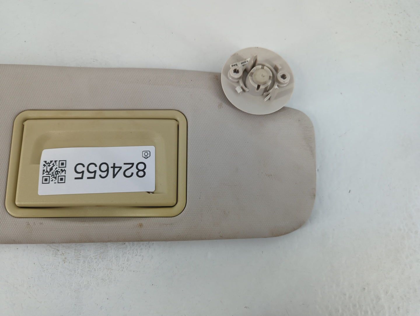 2016 Chevrolet Cruze Sun Visor Shade Replacement Passenger Right Mirror Fits OEM Used Auto Parts - Oemusedautoparts1.com