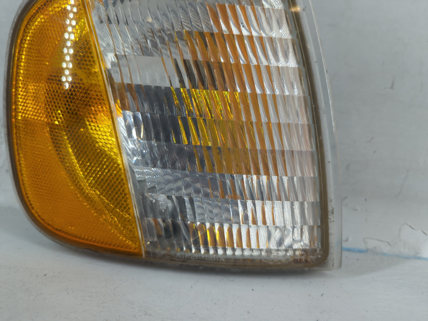 1997-1997 Ford F-150 Passenger Right Oem Head Light Headlight Lamp - Oemusedautoparts1.com