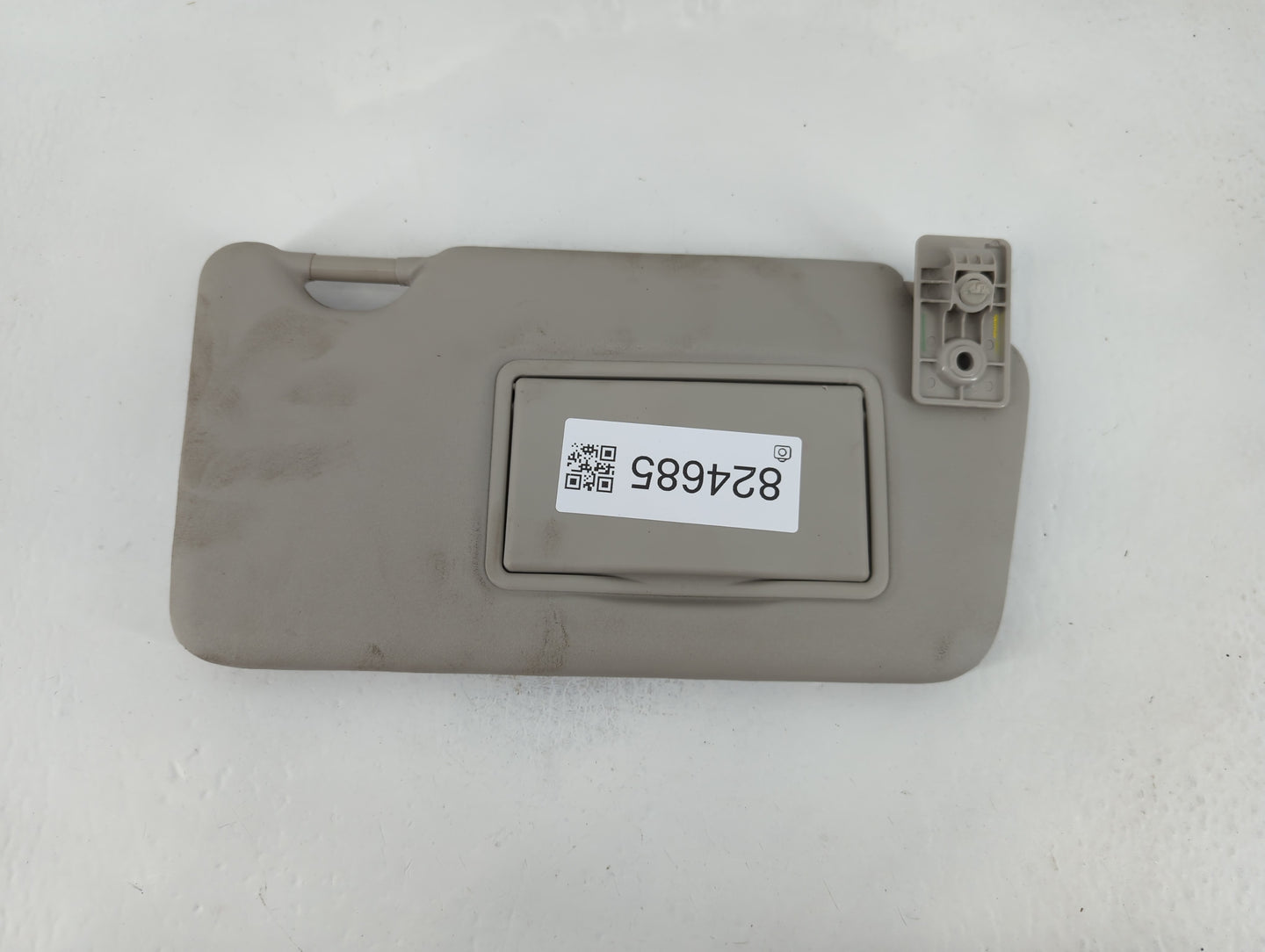 2016-2019 Nissan Versa Sun Visor Shade Replacement Passenger Right Mirror Fits Fits 2015 2016 2017 2018 2019 OEM Used Auto Parts - Oemusedautoparts1.com