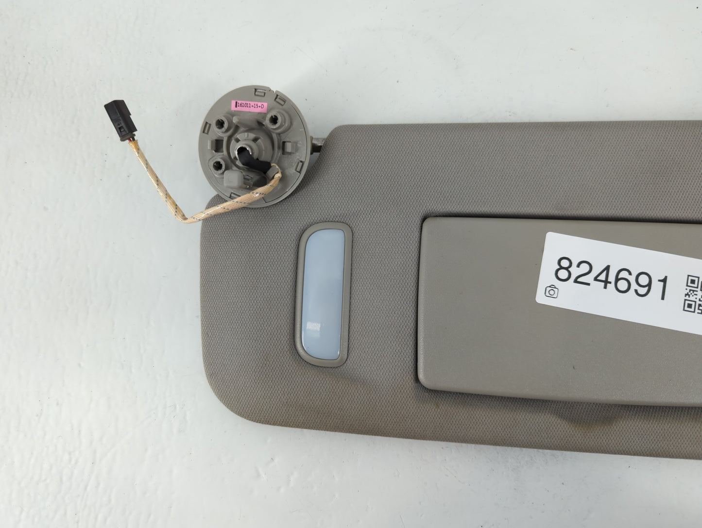 2010-2017 Gmc Terrain Sun Visor Shade Replacement Driver Left Mirror Fits Fits 2010 2011 2012 2013 2014 2015 2016 2017 OEM Used Auto Parts - Oemusedautoparts1.com