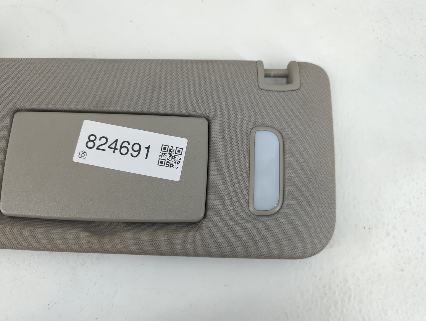 2010-2017 Gmc Terrain Sun Visor Shade Replacement Driver Left Mirror Fits Fits 2010 2011 2012 2013 2014 2015 2016 2017 OEM Used Auto Parts - Oemusedautoparts1.com