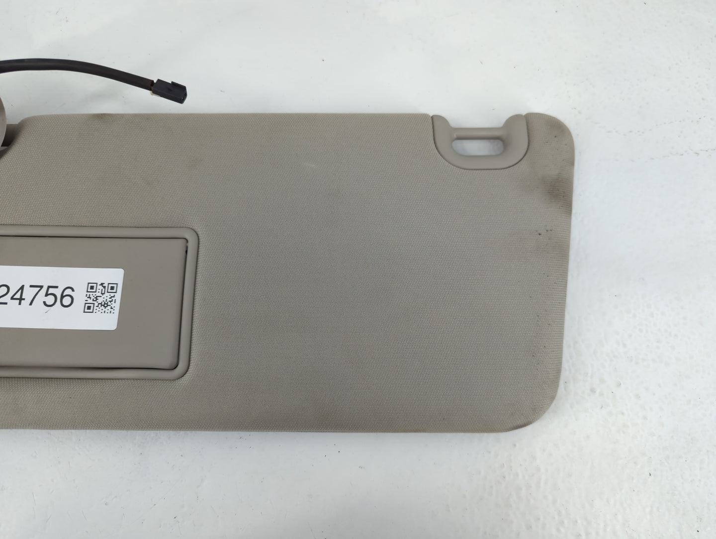 2017 Dodge Ram 1500 Sun Visor Shade Replacement Driver Left Mirror Fits Fits 2015 2016 2018 2019 2020 OEM Used Auto Parts - Oemusedautoparts1.com