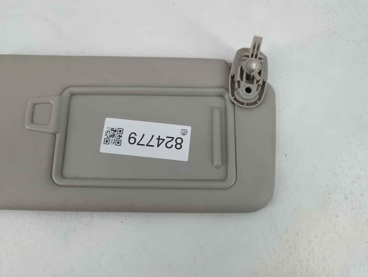 2022 Hyundai Tucson Sun Visor Shade Replacement Passenger Right Mirror Fits OEM Used Auto Parts - Oemusedautoparts1.com