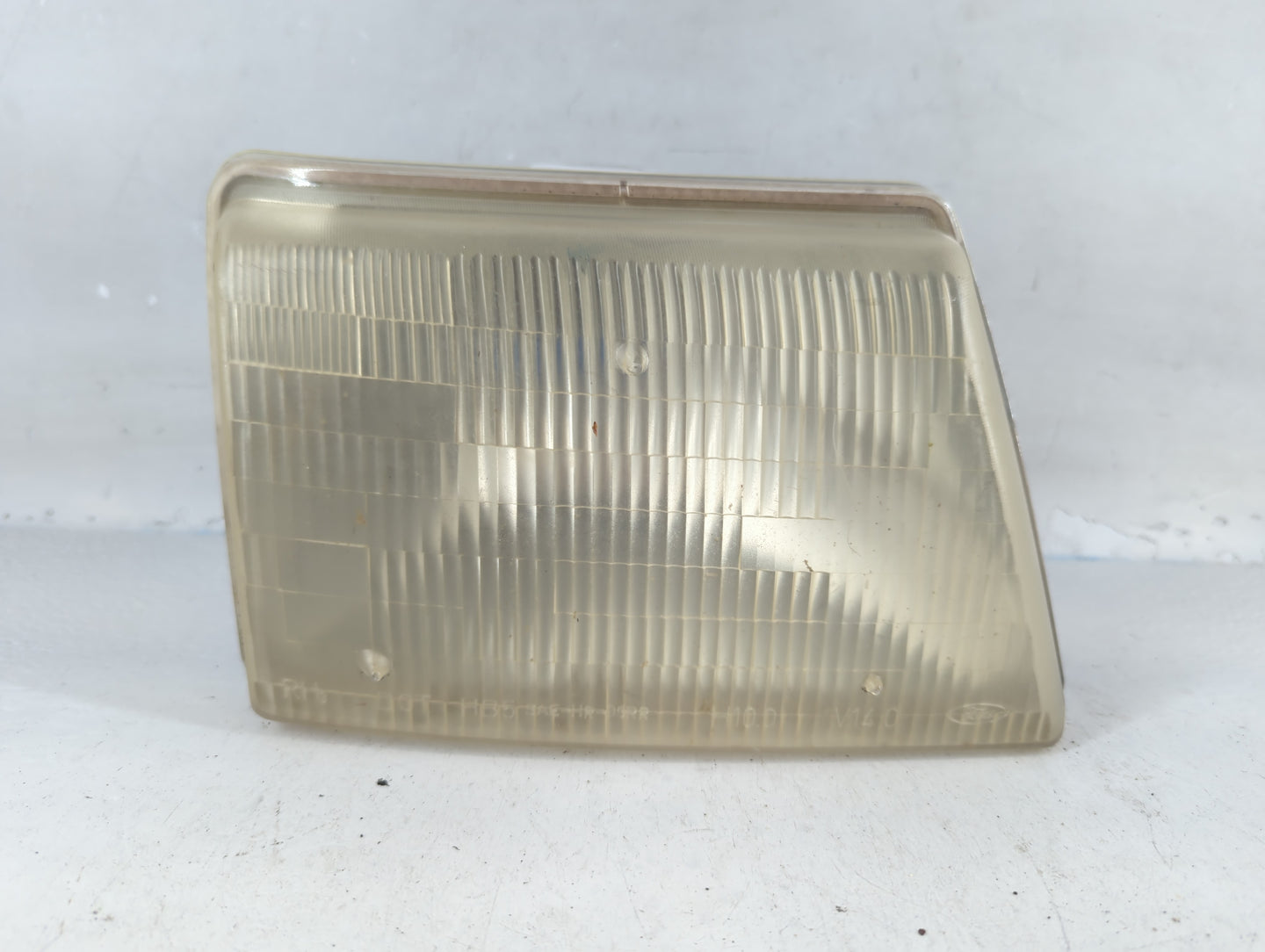 1998-2000 Ford Ranger Passenger Right Oem Head Light Headlight Lamp - Oemusedautoparts1.com
