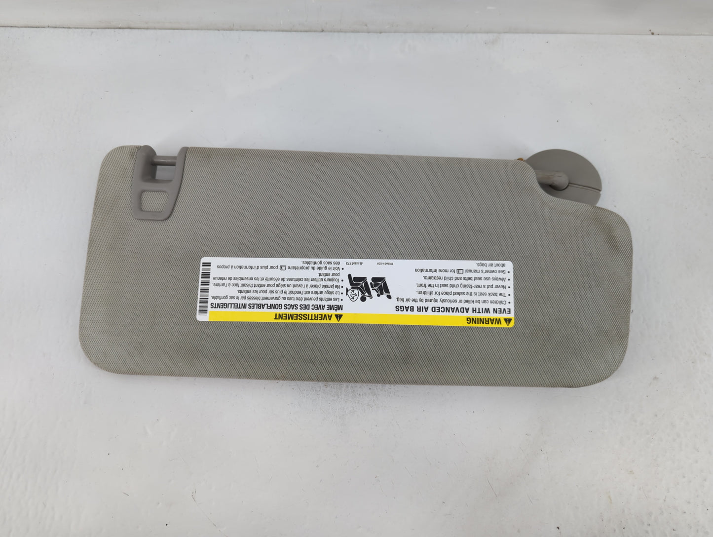 2010-2017 Chevrolet Equinox Sun Visor Shade Replacement Driver Left Mirror Fits Fits 2010 2011 2012 2013 2014 2015 2016 2017 OEM Used Auto Parts - Oemusedautoparts1.com