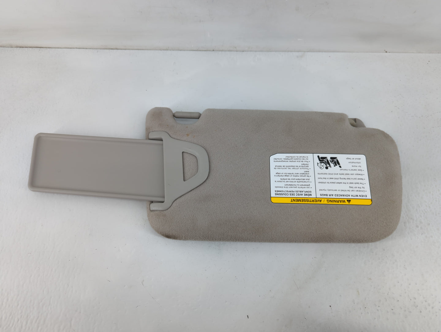 2013-2019 Nissan Sentra Sun Visor Shade Replacement Driver Left Mirror Fits Fits 2012 2013 2014 2015 2016 2017 2018 2019 OEM Used Auto Parts - Oemusedautoparts1.com