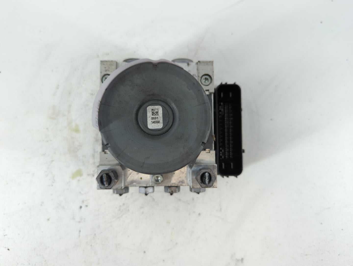 2014-2016 Lincoln Mkz ABS Pump Control Module Replacement P/N:EG9C-2C405-AG Fits Fits 2014 2015 2016 OEM Used Auto Parts - Oemusedautoparts1.com
