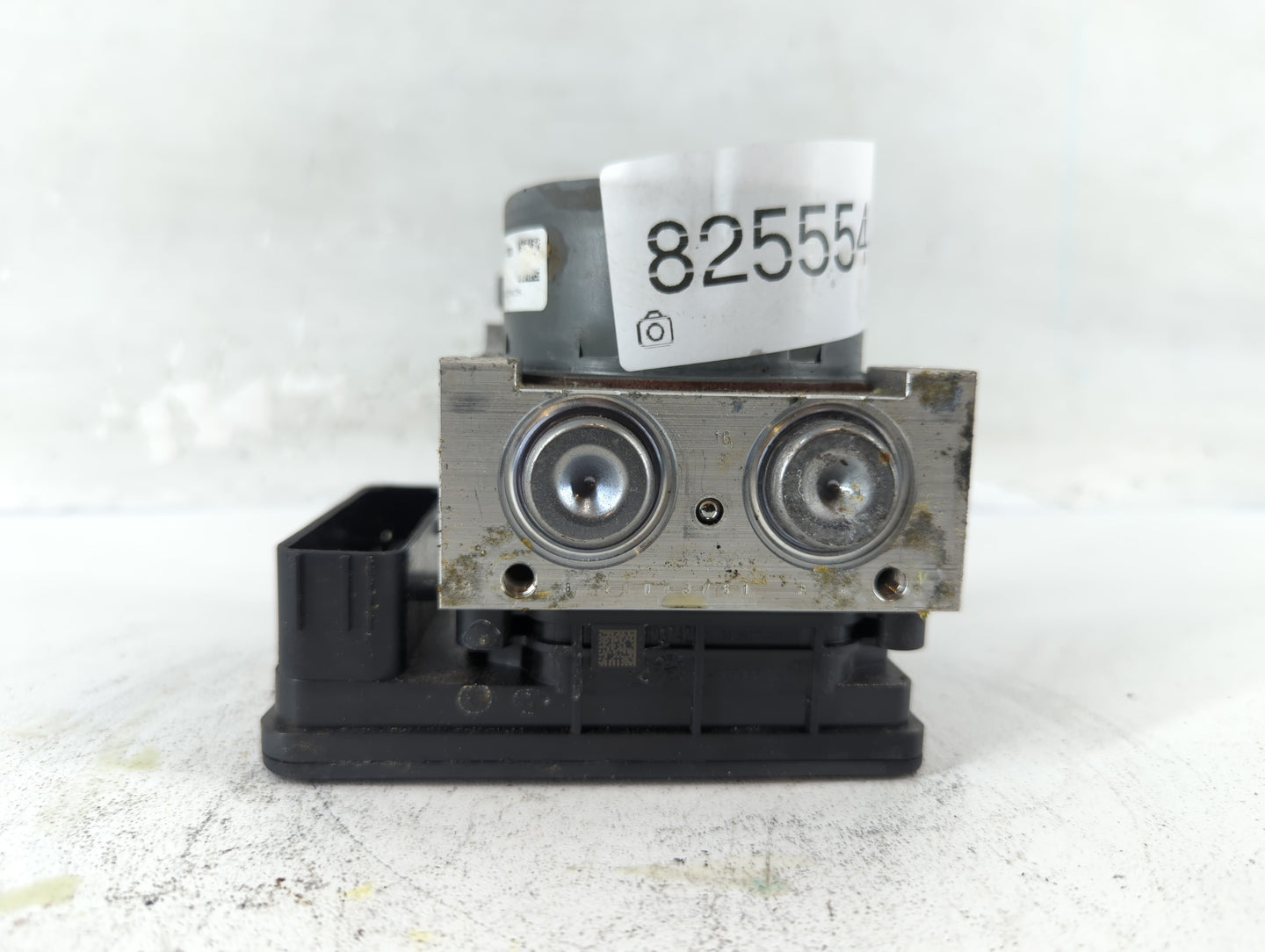 2014-2016 Lincoln Mkz ABS Pump Control Module Replacement P/N:EG9C-2C405-AG Fits Fits 2014 2015 2016 OEM Used Auto Parts - Oemusedautoparts1.com