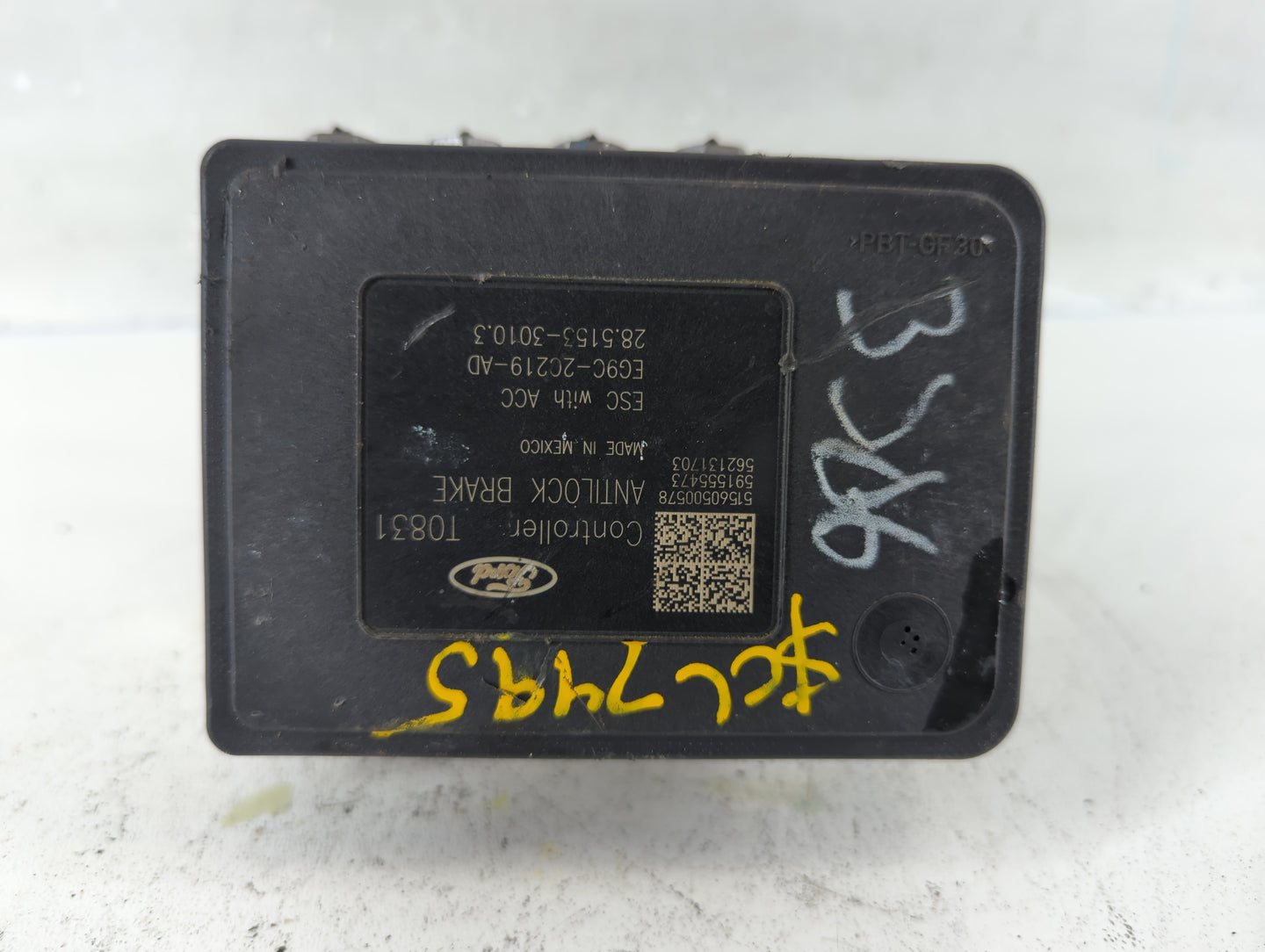 2014-2016 Lincoln Mkz ABS Pump Control Module Replacement P/N:EG9C-2C405-AG Fits Fits 2014 2015 2016 OEM Used Auto Parts - Oemusedautoparts1.com