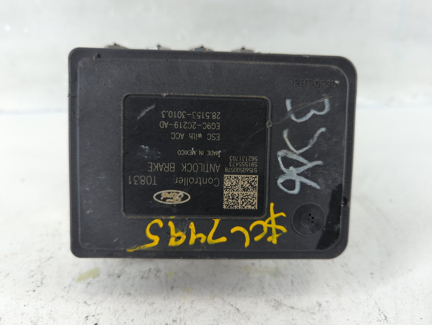 2014-2016 Lincoln Mkz ABS Pump Control Module Replacement P/N:EG9C-2C405-AG Fits Fits 2014 2015 2016 OEM Used Auto Parts - Oemusedautoparts1.com