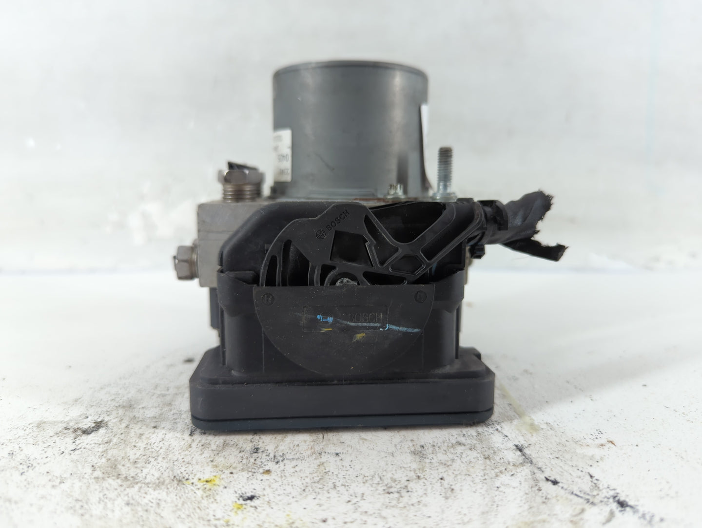 2016 Chevrolet Malibu ABS Pump Control Module Replacement P/N:2450402000 2341 0405 Fits OEM Used Auto Parts - Oemusedautoparts1.com