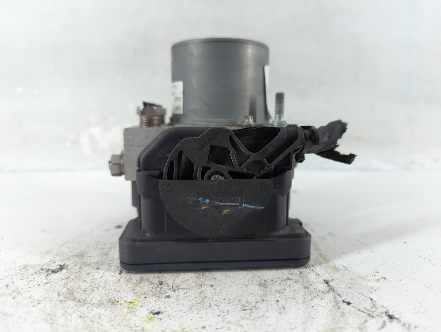 2016 Chevrolet Malibu ABS Pump Control Module Replacement P/N:2450402000 2341 0405 Fits OEM Used Auto Parts - Oemusedautoparts1.com