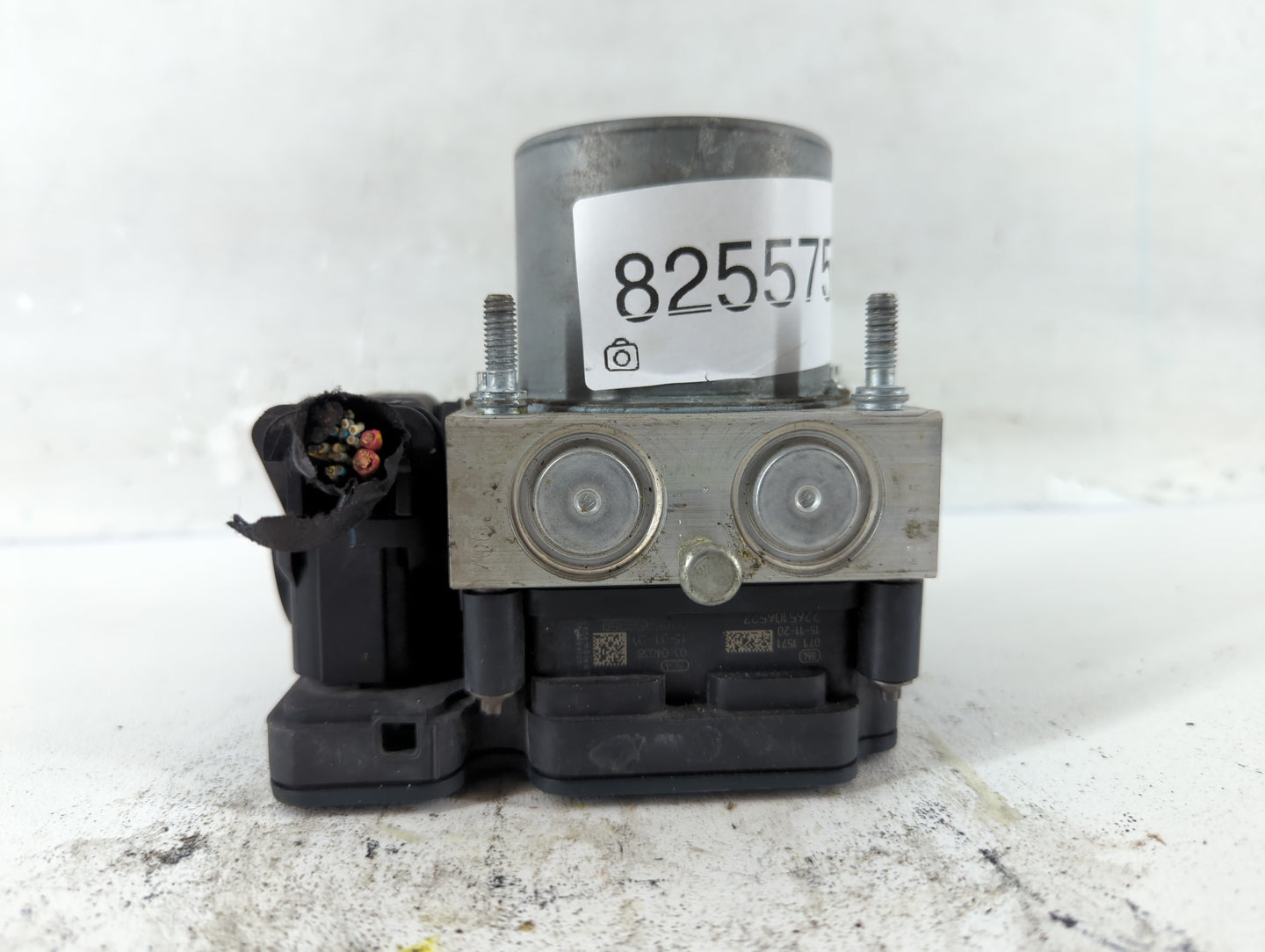 2016 Chevrolet Malibu ABS Pump Control Module Replacement P/N:2450402000 2341 0405 Fits OEM Used Auto Parts - Oemusedautoparts1.com