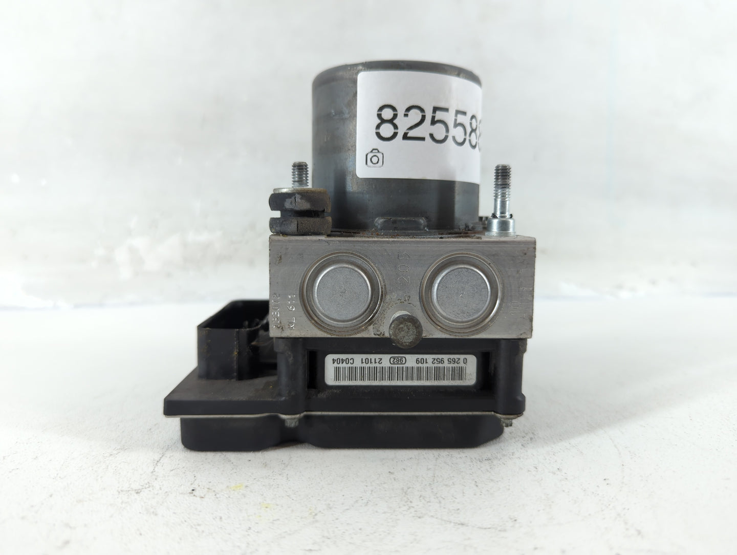 2012-2017 Buick Enclave ABS Pump Control Module Replacement Fits Fits 2012 2013 2014 2015 2016 2017 OEM Used Auto Parts - Oemusedautoparts1.com