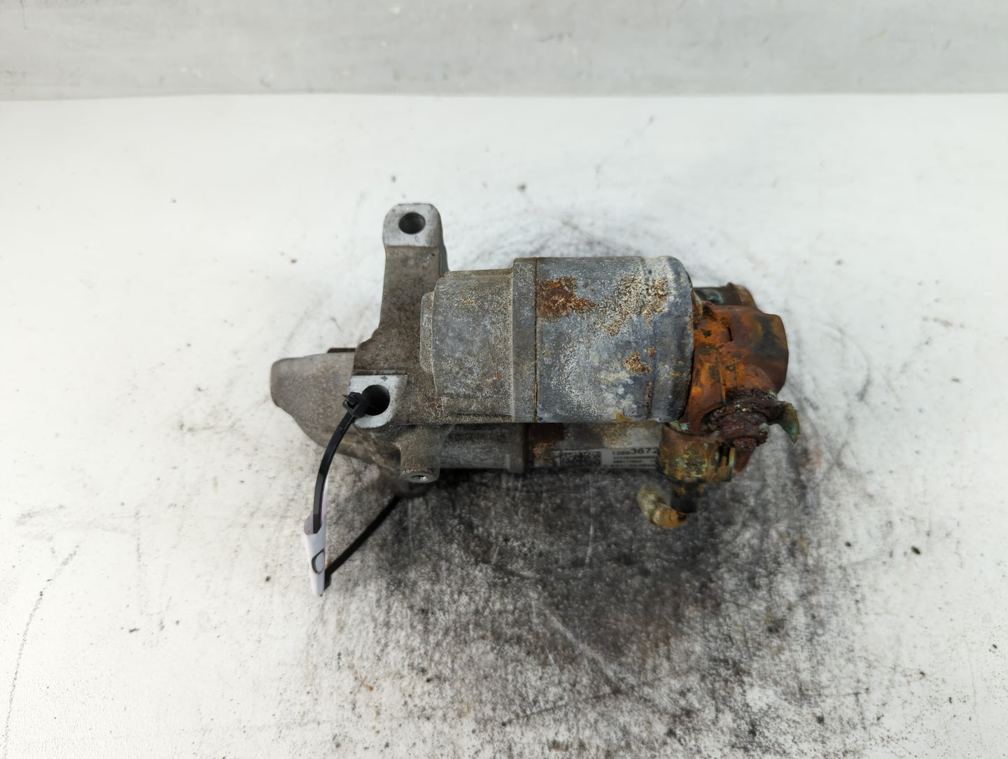 2015 Chevrolet Suburban 1500 Car Starter Motor Solenoid OEM P/N:12663672 Fits Fits 2014 2016 2017 2018 2019 2020 2021 OEM Used Auto Parts - Oemusedautoparts1.com