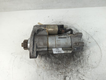 compare product 2016 Land Rover Range Rover Sport Car Starter Motor Solenoid OEM P/N:FPLA-11001-AB 438000-1542 Fits OEM Used Auto Parts