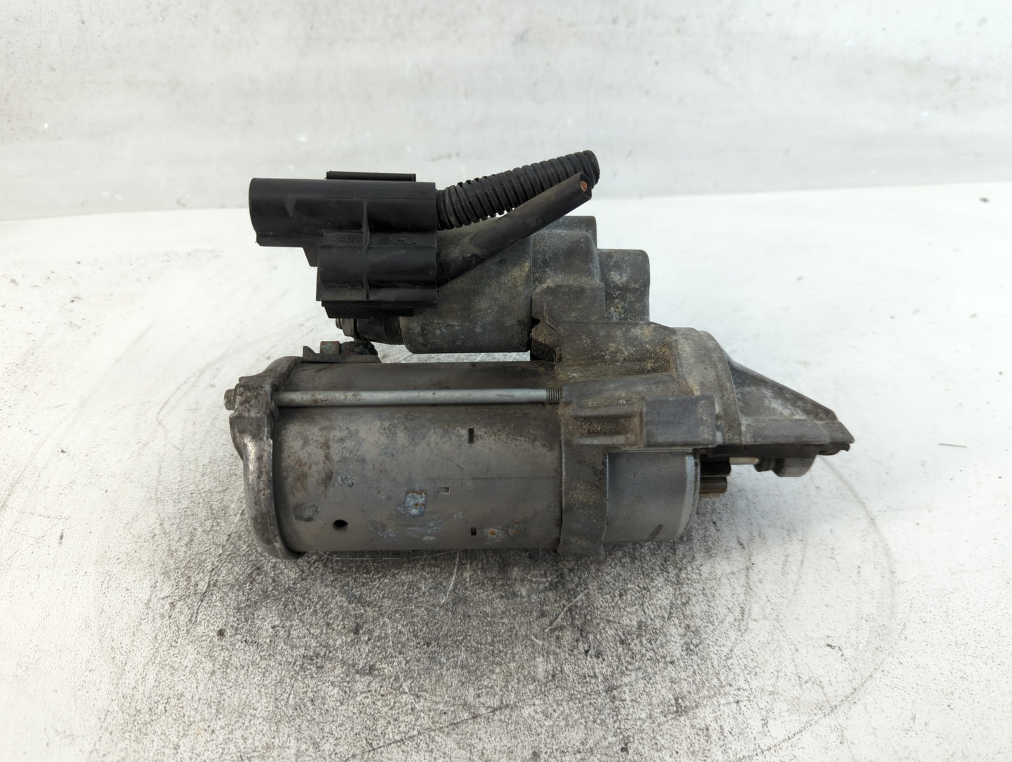 2017-2019 Ford Escape Car Starter Motor Solenoid OEM P/N:0001 180 603 GV6T-11000-AA Fits Fits 2017 2018 2019 2020 2021 2022 OEM Used Auto Parts - Oemusedautoparts1.com